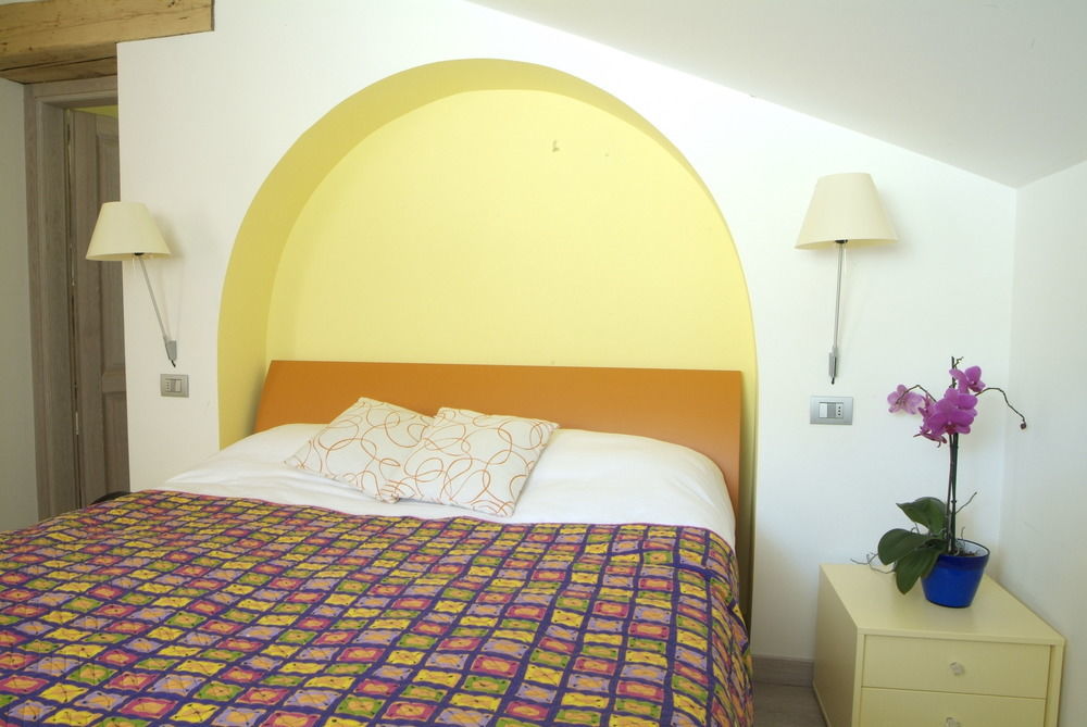 Chambres D'Hotes Nuits De Reve Roisan Exterior foto